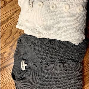 Two XL Jones New York sport sweaters
